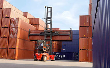 集裝箱海運 國內(nèi)貿(mào)易運輸?shù)目煽考~帶